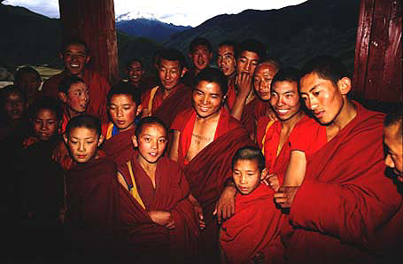 Tibetian monks on the Yangtze River - photo by Shao Hong, China Adventure Travel - Maya Expeditions