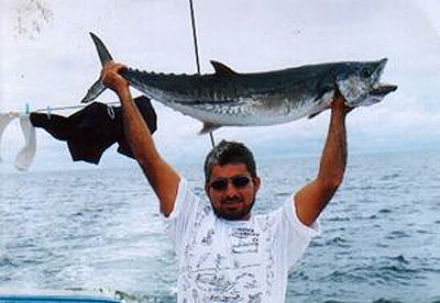 Sailing on Las Sirenas Fishing - Barracuda - photo by Aventuras Vacacionales, S.A.