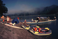  Usumacinta River Rafting -  Motor Boat At Yaxchilan Beach - Maya Expeditions